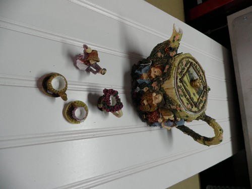 FOUR SETS of Vintage Miniature Tea Set Adorable - Picture 10 of 12