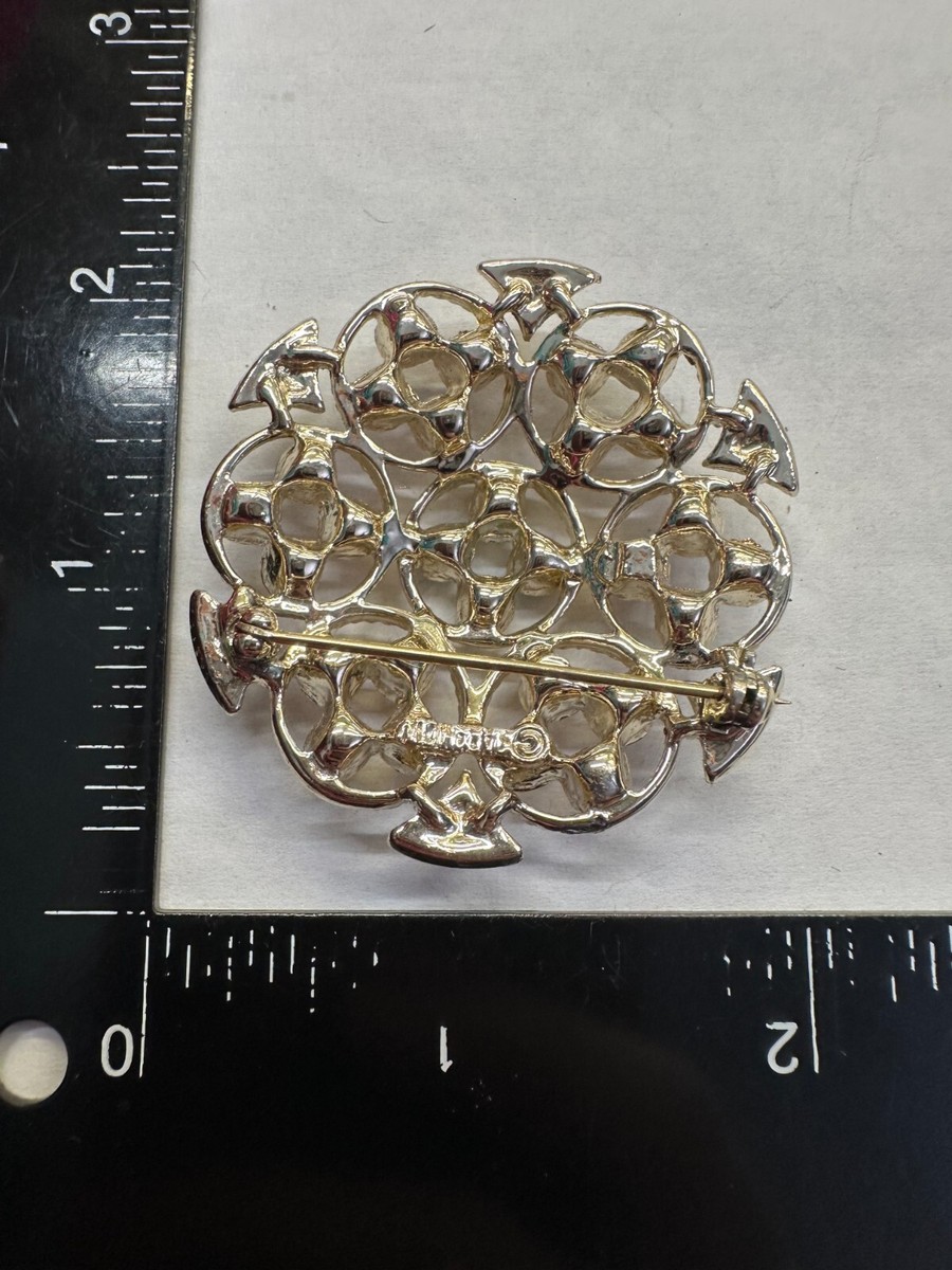 SARAH COVENTRY CEYLON & Amethyst Rhinestone 1971 Vintage Pin