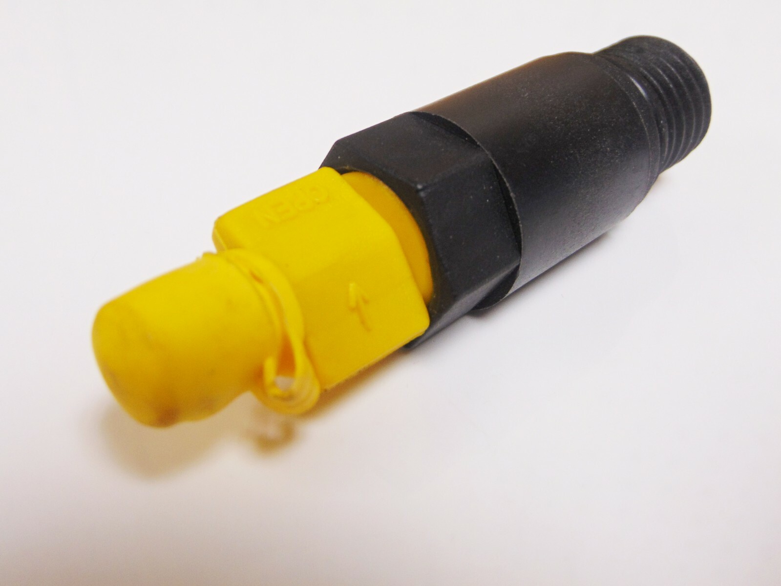 OEM Genuine Ariens Gravely Lawn Mower Oil Drain Kawasaki Engine M20X2.5