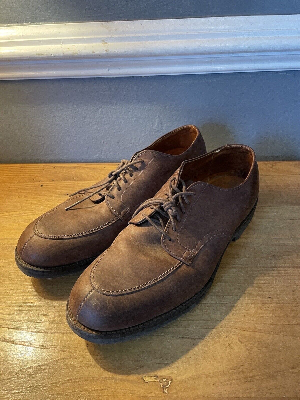 Alden 324 Brown Oiled Nubuck Split Toe Blucher