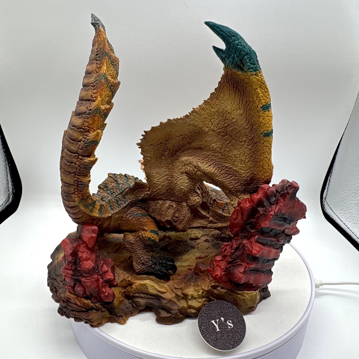 Capcom Figure Builder Creator's Model Tigrex Reprint Ver. Official