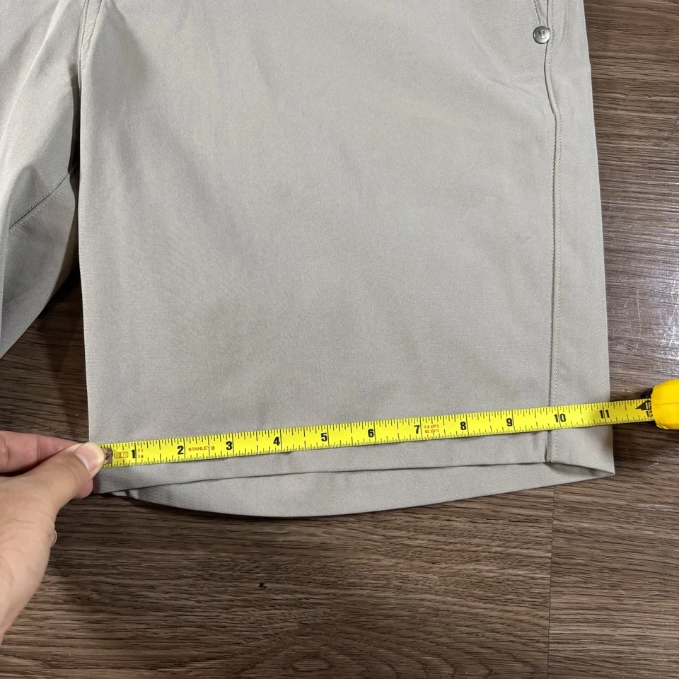 Vuori Meta Shorts Mens 34 Gray Chino Outdoor Casual Golf Vacation Active V379 - Image 4 of 4