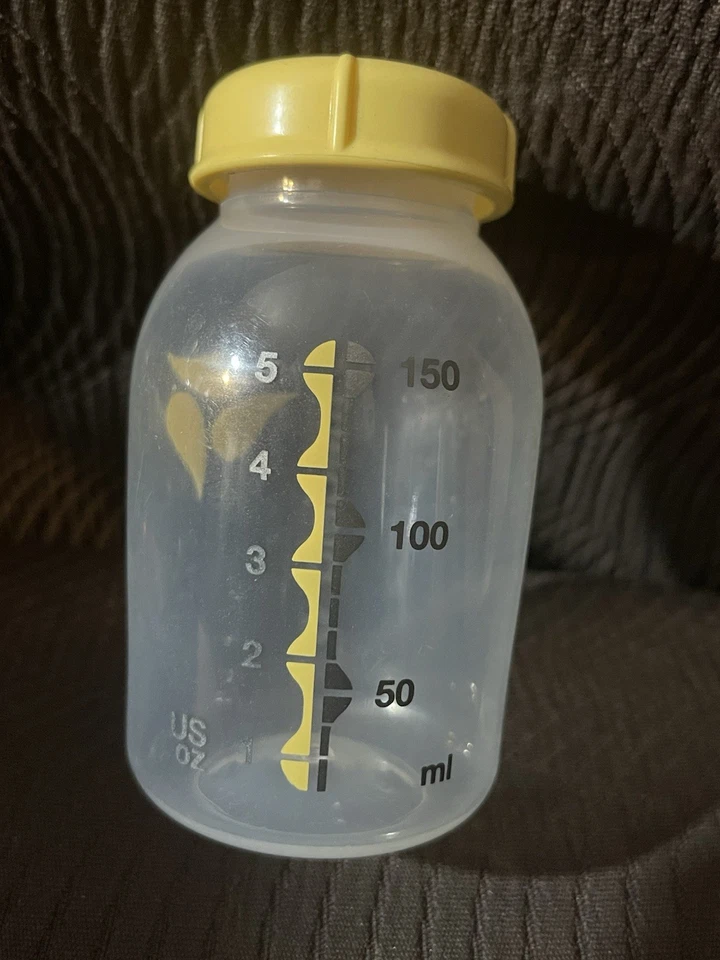 Tommee Tippee & Medela Baby Bottles 5 Oz Capacity Each Silicone Nipples Yellow - Image 2 of 4