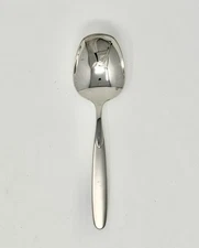 Oneida Paradox Casserole Spoon 8 5/8" Quality 18/10 Stainless