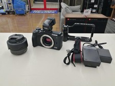 Canon EOS M6 Mark II Mirrorless Camera 32.5MP APS-C CMOS with Accessories