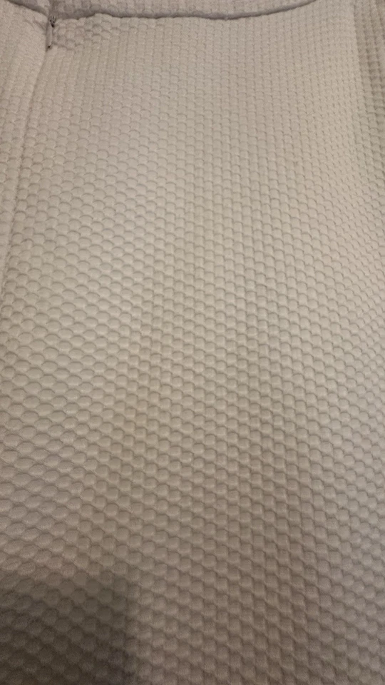 Tahari Arthur S Levine Womans Clarissa White Sheath Dress Size 16w, Gold Accents - Image 3 of 4