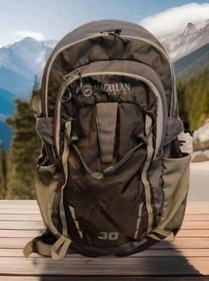 Magellan Outdoors 30L Hydration Backpack Teal/Gray, Nice Condition, No Bladder.