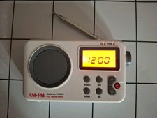 SY-8801 1 x New Portable AM/FM PLL Alarm Radio Equipped with an LED display