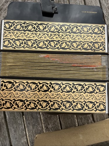 Hohner Vienna Pokerwork Melodeon Diatonic 2 Row Button Accordion B/C German Made - Picture 14 of 15