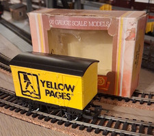 Hornby Yellow Pages Closed Box Van Wagon - R063 - OO Gauge - Boxed