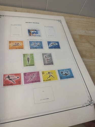 SAN MARINO, VATICANO VECCHIO LIBRO FRANCOBOLLI 450 FRANCOBOLLI - Foto 8 di 24