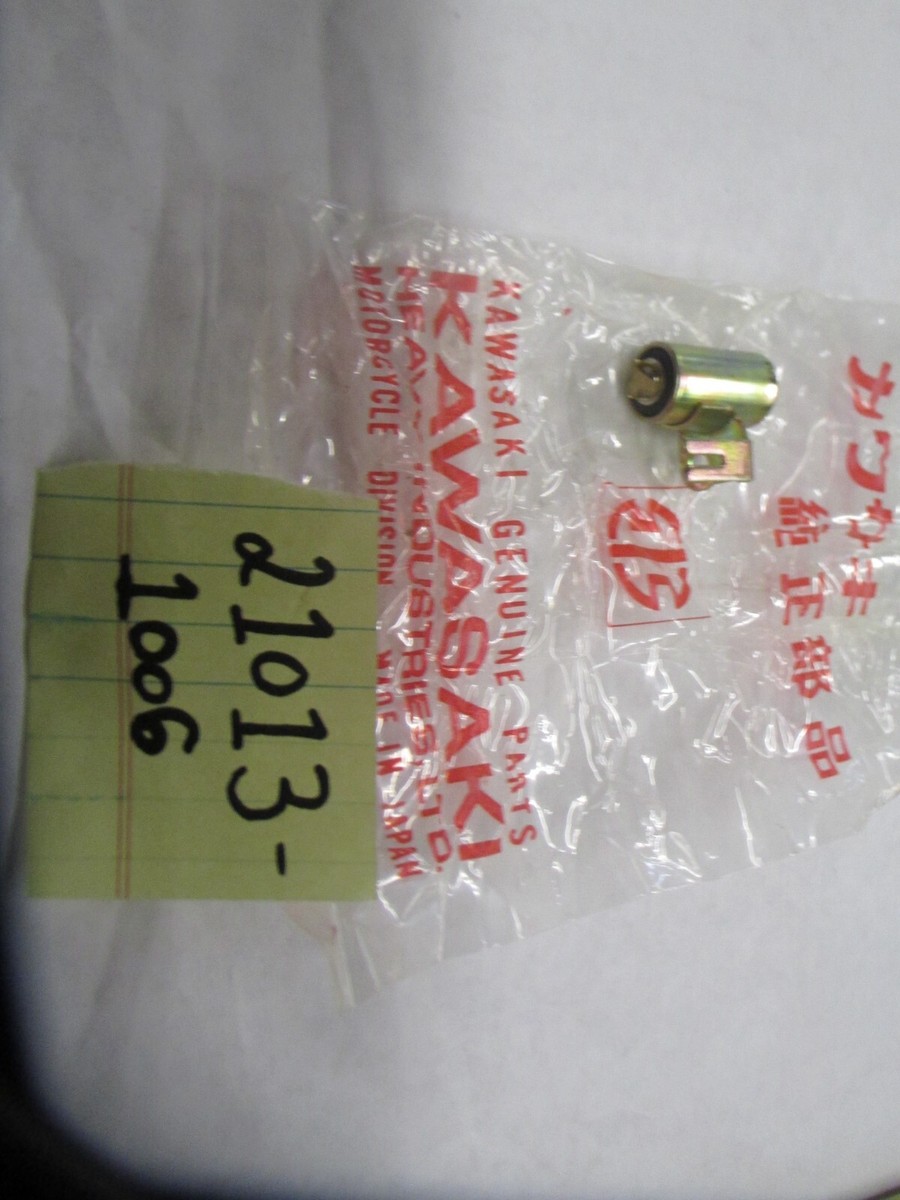 NOS GENUINE Kawasaki KDX80 OEM Ignition Condenser 1980-1983 21013