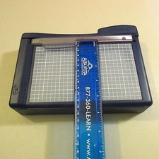Creative Memories Personal Trimmer For Cropping Photos Paper Scrap booking