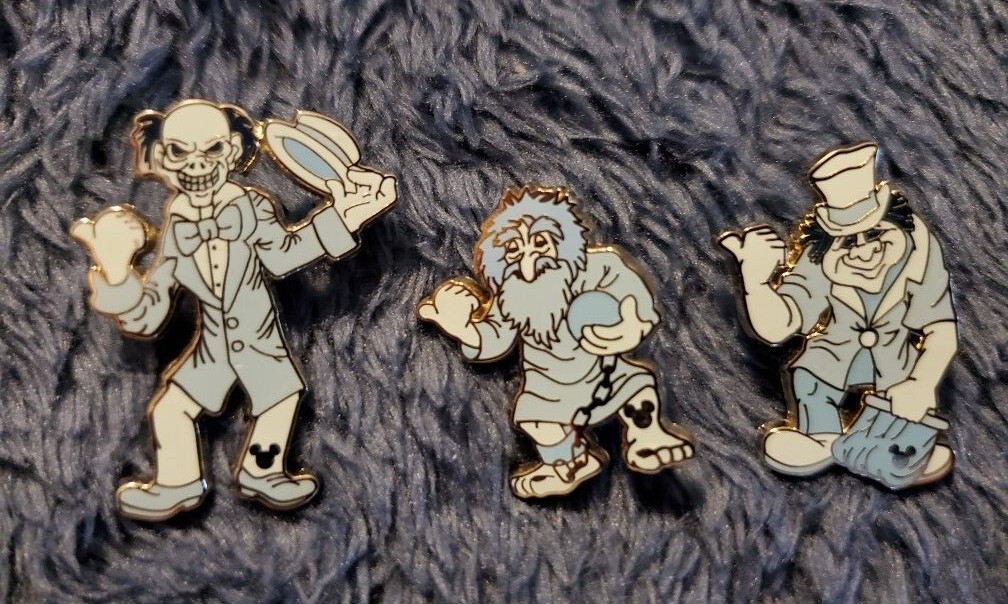 Disney Haunted Mansion Hitchhiking Ghost Cast Lanyard Hidden Mickey Pin Set