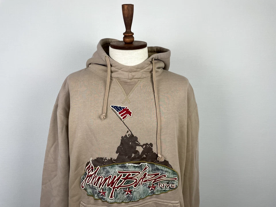 Sudadera con Capucha Termal Johnny Blaze NYC Armi Logo Beige Heavywaight Para Hombre Talla XL Foto 2 de 4