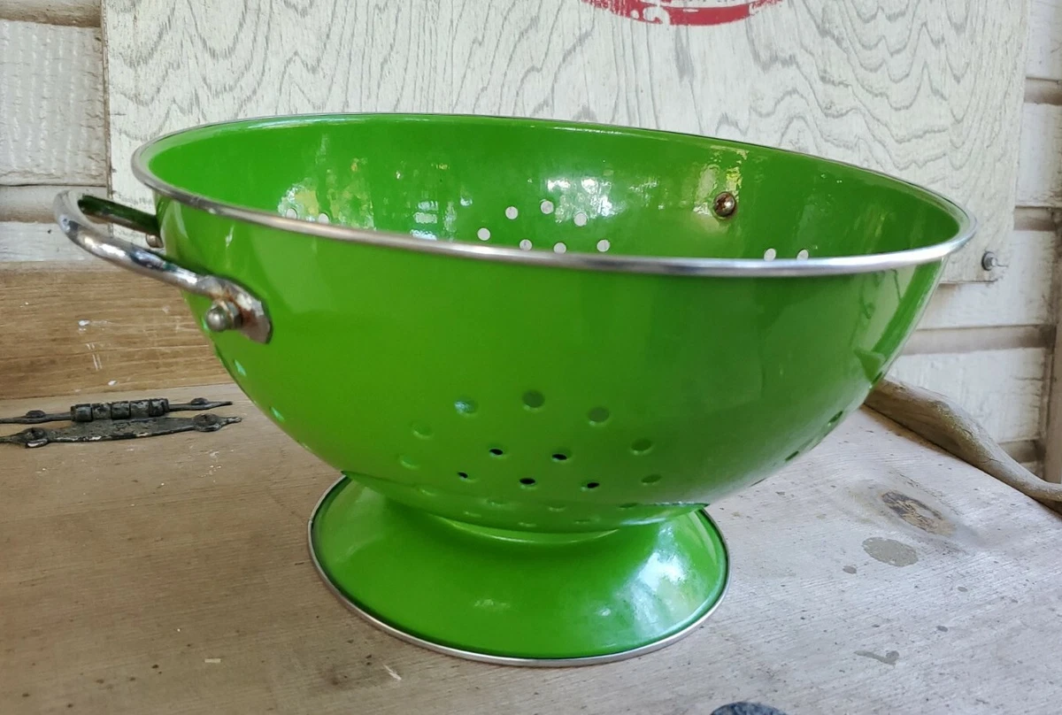 Green metal colander new arrivals