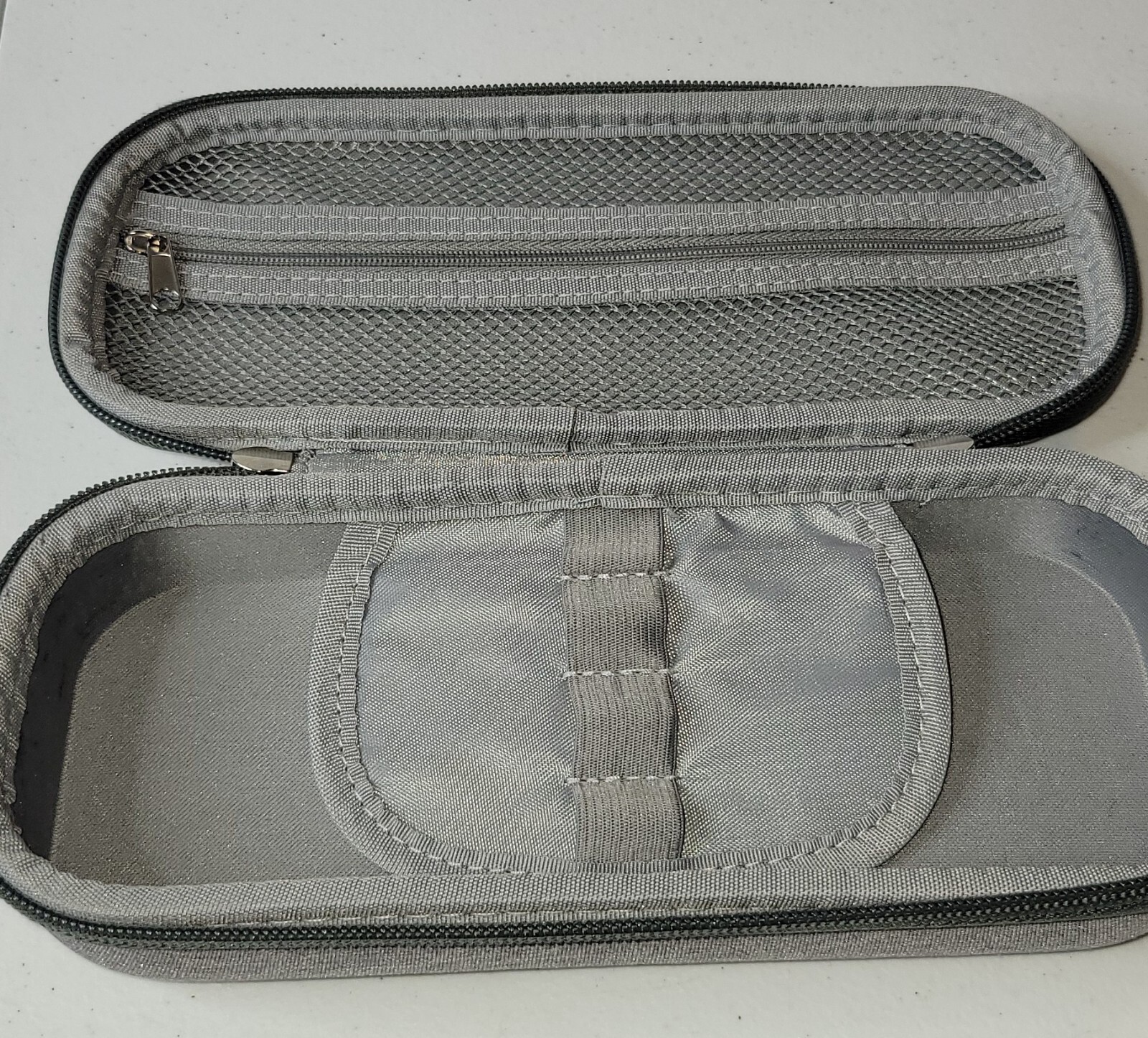 AIS COOL Pencil Case Grey Zip Shut Hard Shell - Zipper Pocket Inside - Good Cond