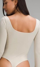 Lululemon Wundermost Ultra-Soft Nulu Square-Neck Long-Sleeve Bodysuit Size LARGE