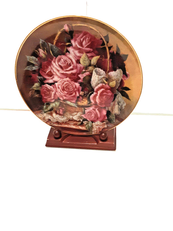 grace de monaco rose plate by katherine austin plate no jc8845 fine porcelain