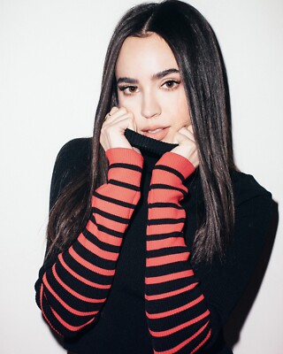 SOFIA CARSON 8x10 PHOTO