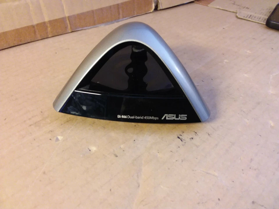 ASUS EA-N66 Dual-Band 450 Mbps Wireless Access Point Repeater WiFi Extender - Image 4 of 4
