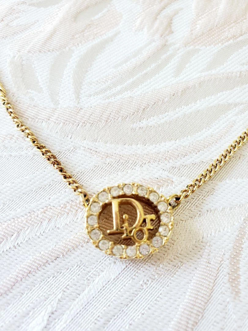 Chain 2024 necklace dior
