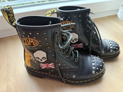 Dr Martens 1460 Rock Roll Studded Skull Heart