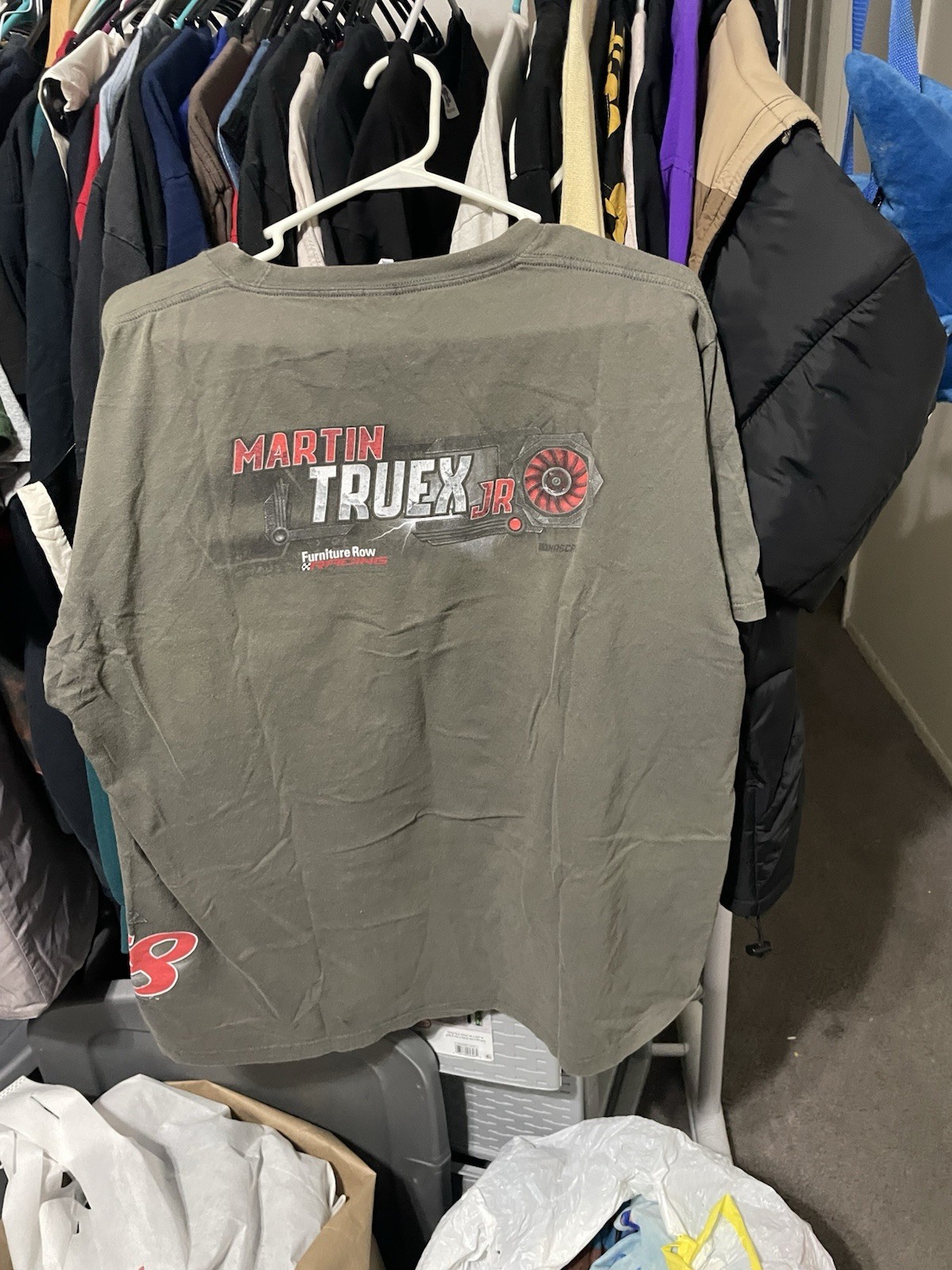 Taglia XL Camicia da corsa uomo Nascar Martin Truex Jr Furniture Fila