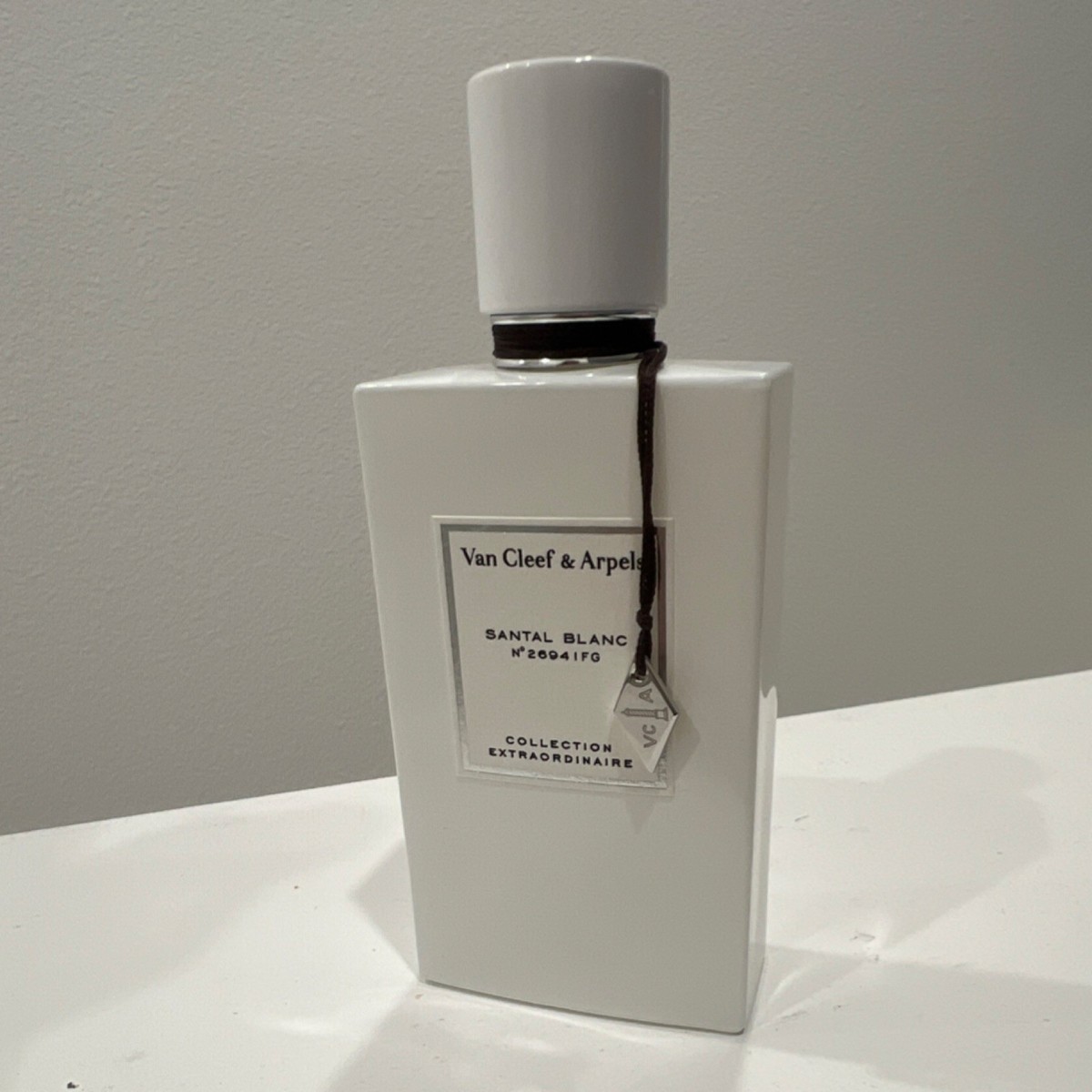 One (1) Van Cleef & Arpels Santal Blanc EDP NWB 1.5oz 45ml | eBay