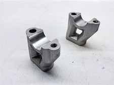 Morsetti manubrio inferiore sinistro e destro ABS TRIUMPH TIGER 800 2014 - T2048951