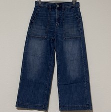 Gap Mid Rise Wide Leg Cropped Jeans Blue Medium Wash Denim Size 26 /2 Petite