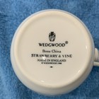 Set of 4 Wedgwood Bone China Strawberry & Vine White Tall Mugs England 1988 — photo 2