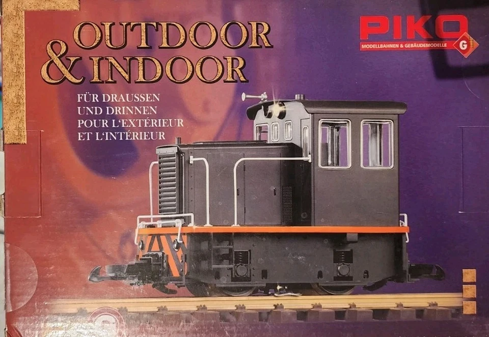 Piko 38506 G Scale Clean Machine R/C GE 25-Ton Track Cleaning Locomotive - Image 2 of 4