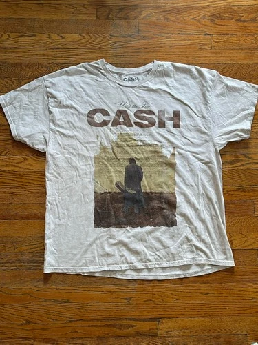 Johnny Cash Men's Short Sleeve T-Shirt Vintage Color - Beige Vintage vintage concert t-shirt, vintage, size XL, single stitch, B+ condition