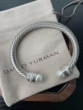 David Yurman 925 silver 7mm white pearl cuff diamond bracelet. Size M, 6-7 in.