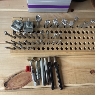 Lof of 35 Craftool Leather Stamp Tools, 2 CS Osborne plus some unmarked SeePhoto