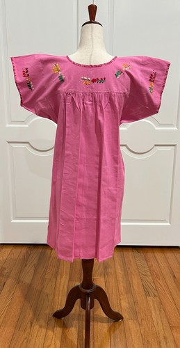 Vestido Sandra Midi, vestido mexicano Oaxaca. bordado a mano. Hilos de seda, - Imagen 7 de 7