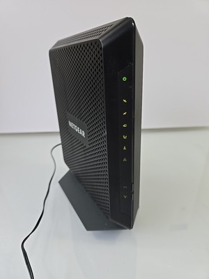 Netgear Nighthawk AC1900 C7000V2 Wi Fi Cable Modem Router