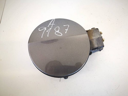 3c0010456a Tankdeckel Tankklappe  Volkswagen Passat DE2051106-48