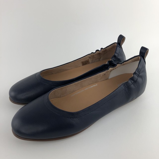 navy leather ballerinas