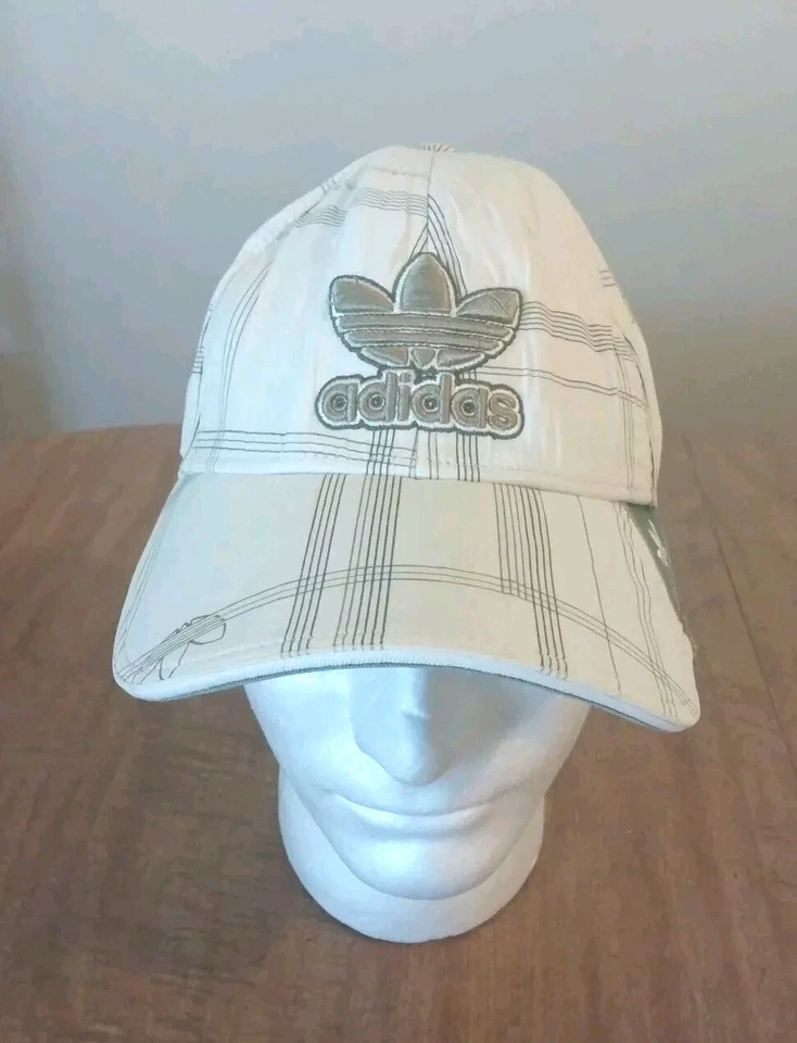 Gorra Adidas Talla S/M (6 7/8 a 7 1/4) Ajuste Elástico A-FLEX Gorra Ligera Foto 2 de 4