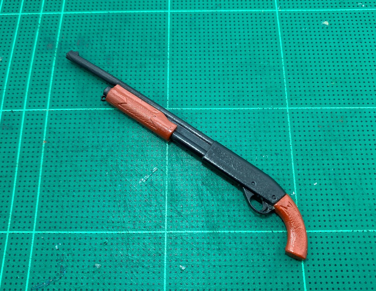 1/6 Scale Custom Pump Action Shotgun Remington Model 870