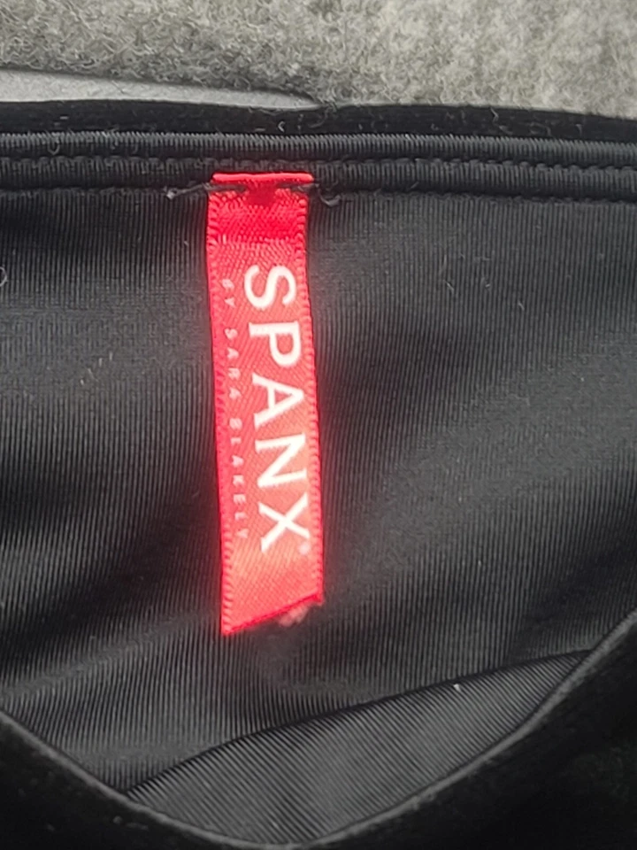 Leggings de terciopelo Spanx para mujer M botín Boost prendas moldeadoras corte al tobillo tiro alto Foto 2 de 4