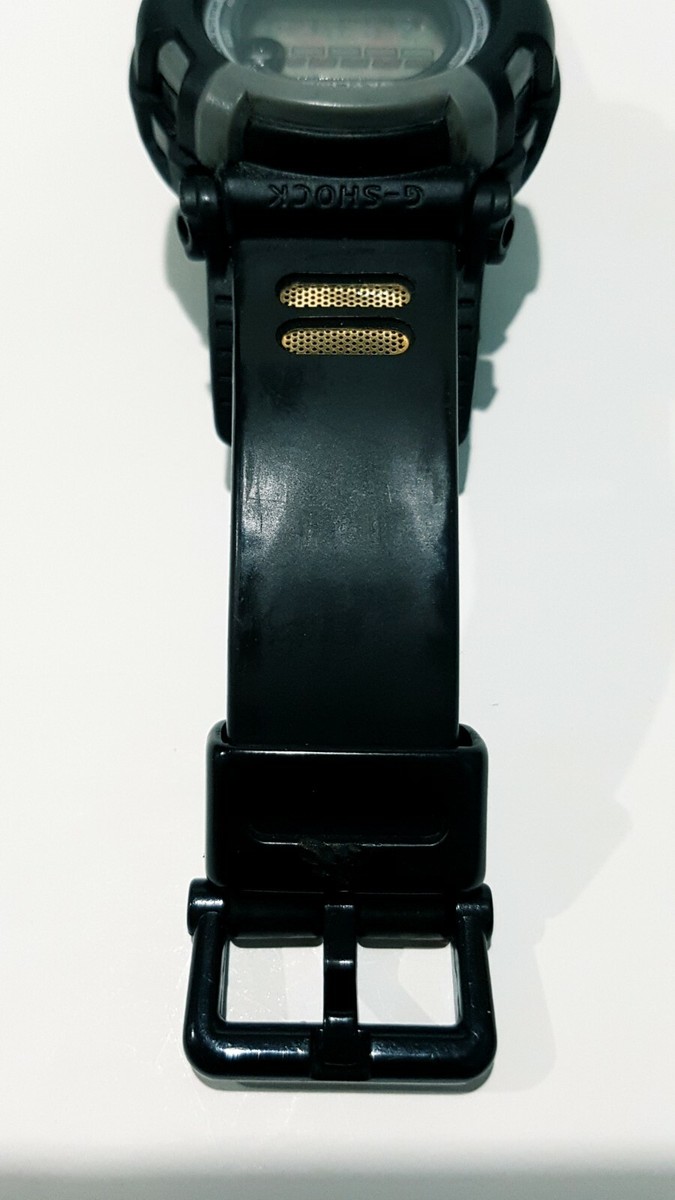 CASIO G-SHOCK DW-002 GTRコラボ　希少新品 CASIO G-SHOCK DW-002 GTRコラボ 希少新品 CASIO G-SHOCK DW-002