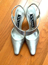 STUNNING Silver Strappy Sandals by Nina 6.5 Stiletto Heel style with a mid-heigt