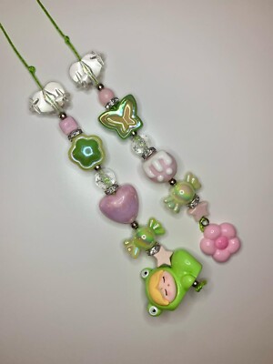 Maßgefertigte handgefertigte süße Frosch Blythe-Zugschnüre im Sanrio-Stil