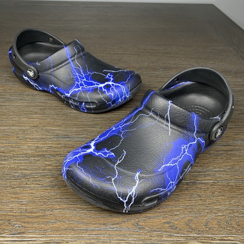 Zuecos Crocs Bistro gráficos negros antideslizantes con rayo talla M4 W6 - Imagen 7 de 10