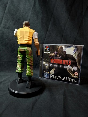 Resident Evil 3 Nemesis Low Poly Brad Vickers Statue - Bild 3 von 10