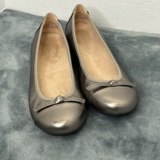 Vionic Amorie Ballet Flat Slip Ons Women's 8 US Pewter Leather Feminine Chic