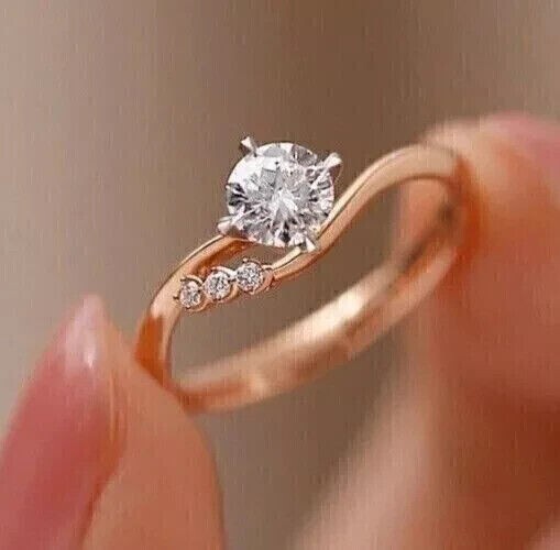 2Ct Round Cut Simulated Diamond Women's Solitaire Ring In 14K Rose Gold Plated